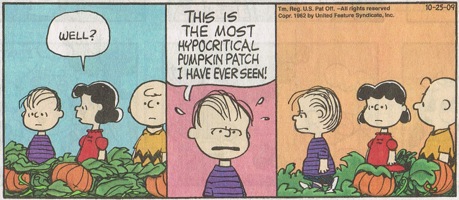Classic Peanuts Lucy and Great Pumpkin frame 3